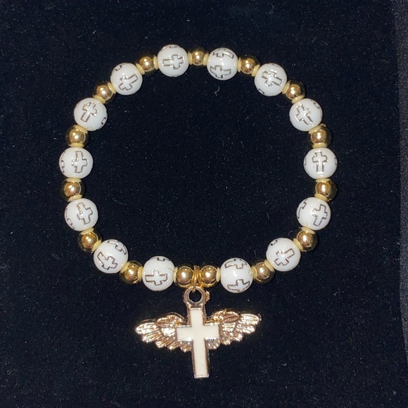 Angel Wing Cross Bracelet - Picture 1 of 4